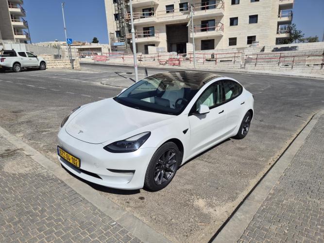 טסלה Model 3