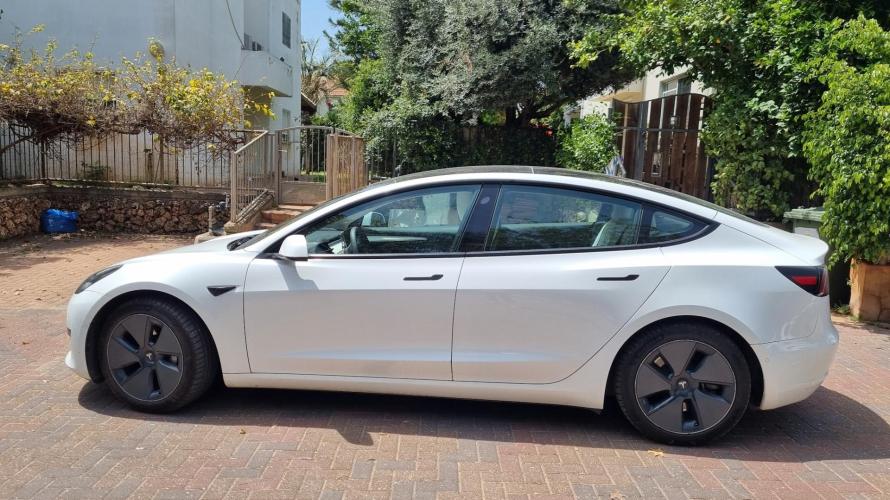 טסלה Model 3