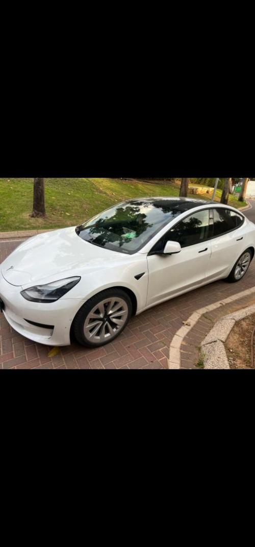 טסלה Model 3