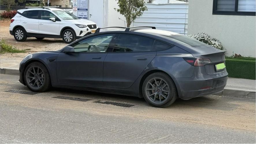 טסלה Model 3