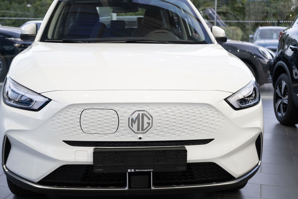 סיקור MG מודל ZS EV שנת 2024