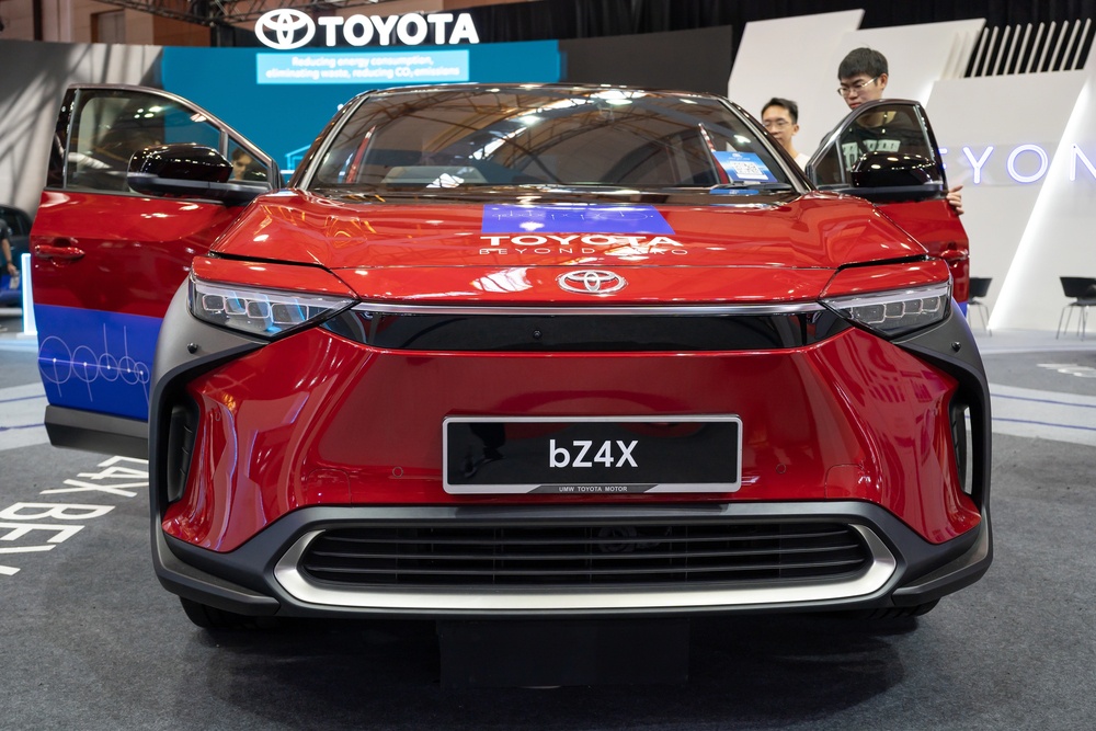 סיקור TOYOTA מודל bZ4X שנת 2024